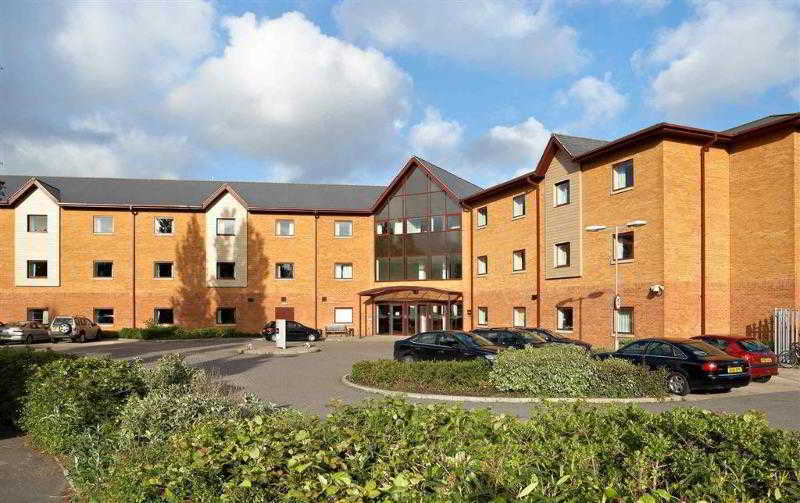 Yha Cardiff Central Buitenkant foto The new care home