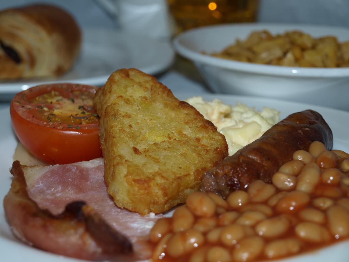 Yha Cardiff Central Buitenkant foto Bubble and squeak